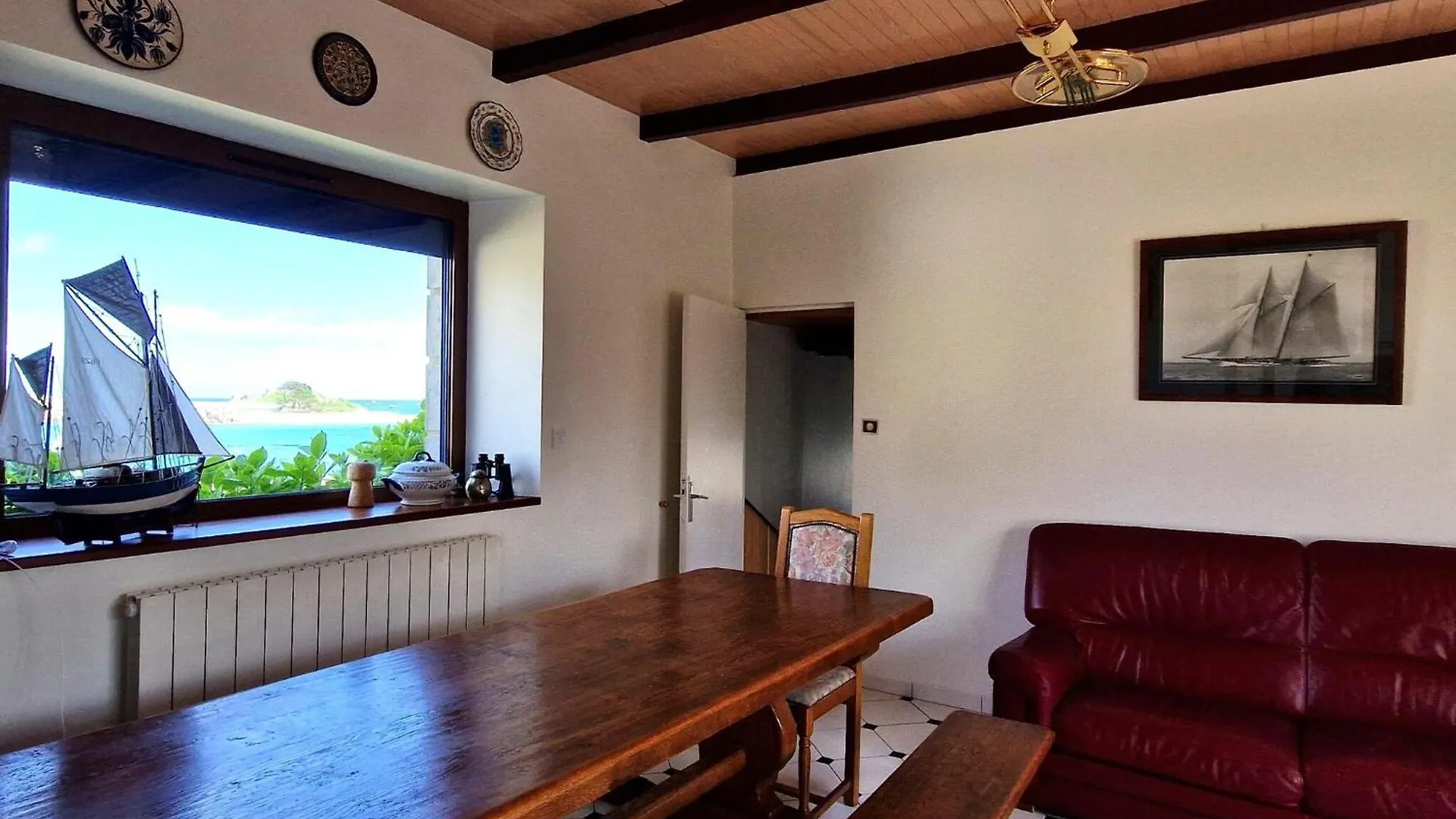 Breton Holiday Home With Fantastic Sea View Penvénan